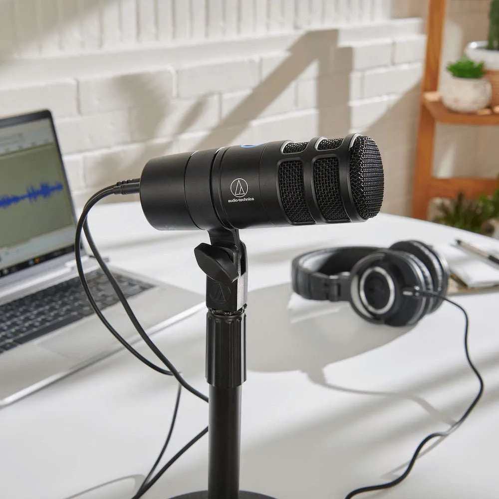 Audio-Technica AT2040USB Hypercardioid Dynamic Podcast Microphone